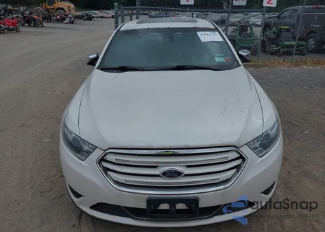 2016 Ford Taurus Limited z USA, uszkodzony, nr VIN 1FAHP2J87GG130136